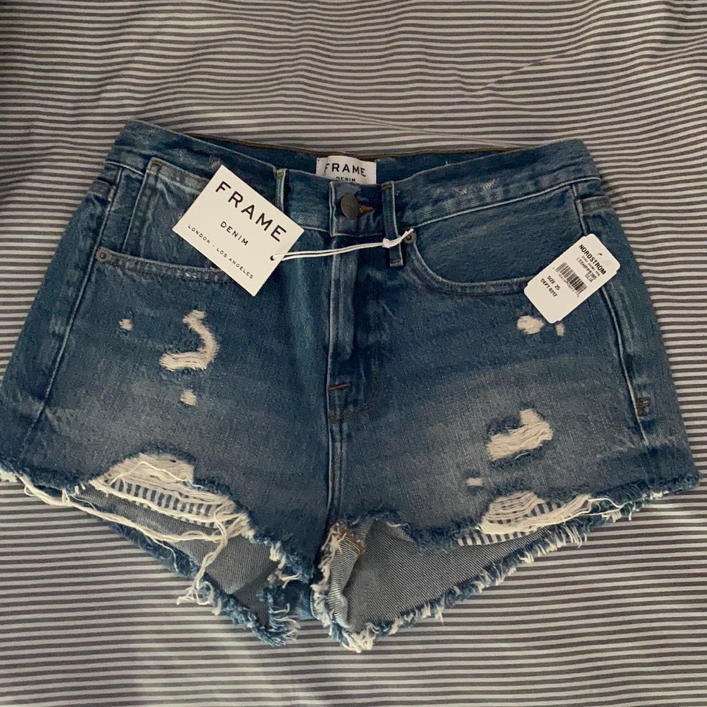 Frame denim le Stevie shorts